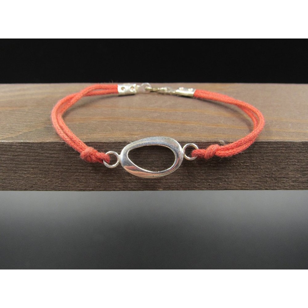 7" Sterling Silver & Cord Simple Shape Bracelet Vintage Elegant Beautiful